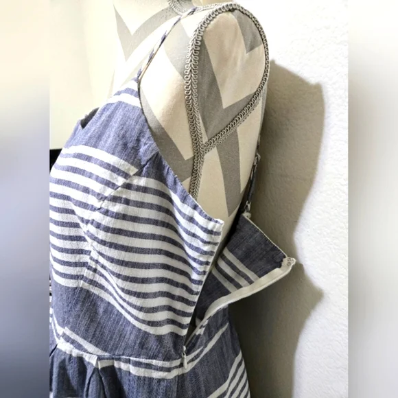 Old Navy Blue and White Stripe Dress with Smocked Back 100% Cotton Size Large - Picture 7 of 13